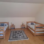 River Bank & Castle View Apartament *