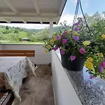 River Bank & Castle View * Bihać