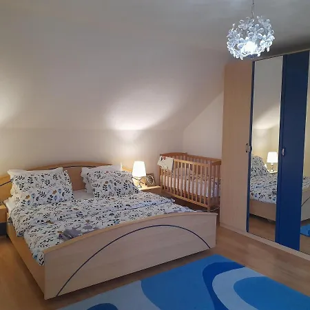 River Bank & Castle View アパート *