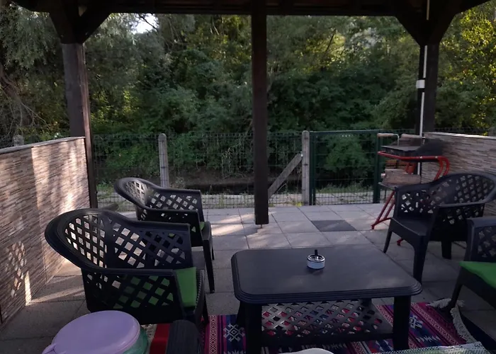 River Bank & Castle View Bihać