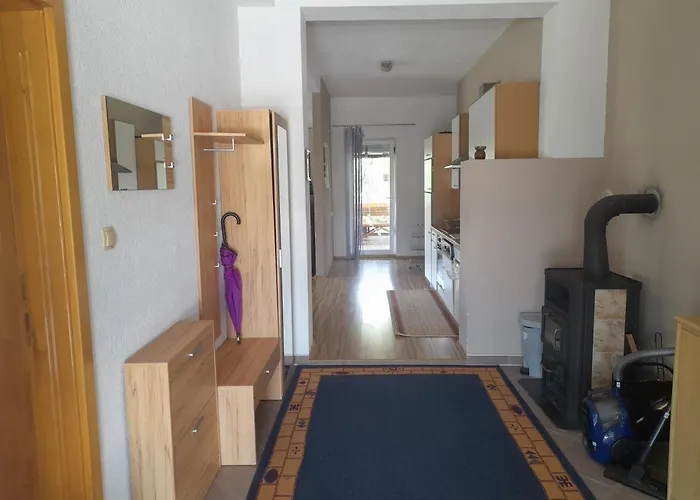 River Bank & Castle View Lägenhet *