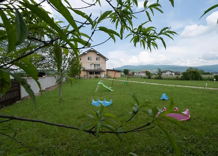 River Bank & Castle View Bihać