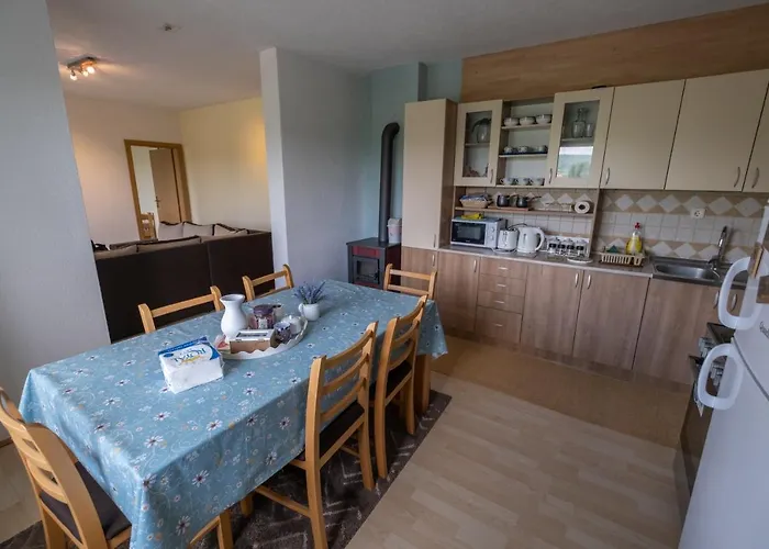 Lägenhet River Bank & Castle View *