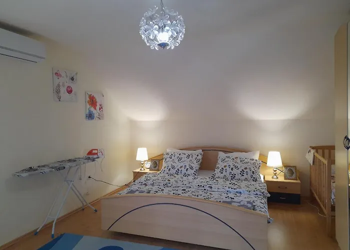 River Bank & Castle View Lägenhet *