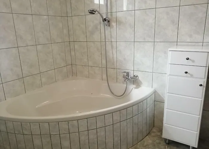 River Bank & Castle View Lägenhet Bihać